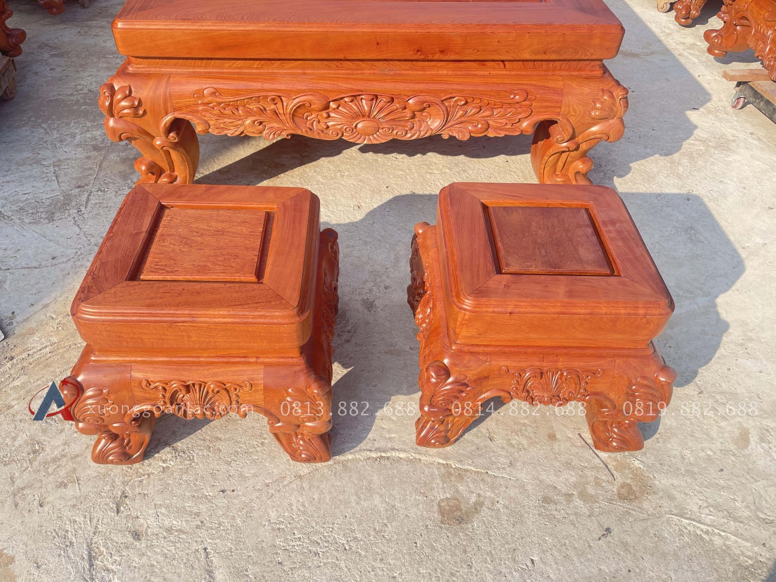 Bộ bàn ghế hoàng gia nguyên khối 10 món gỗ hương đá cao cấp 43 đôn ngồi gỗ hương đá