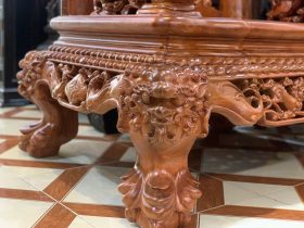 hệ chân yếm đục tỉa tinh xảo