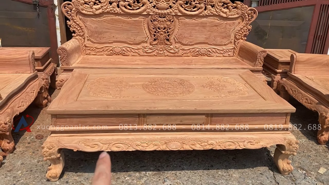 Bản mộc thô bộ louis hoàng gia gỗ hương 8 món chân 12 hàng vip 33 mẫu bàn trà louis hoàng gia