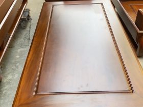 bàn trà mặt khung tranh