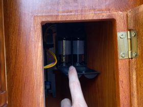 Combo bàn phấn hoa hồng và đồng hồ tứ trụ vát gỗ hương đá cao cấp 28 đồng hồ máy điện tử