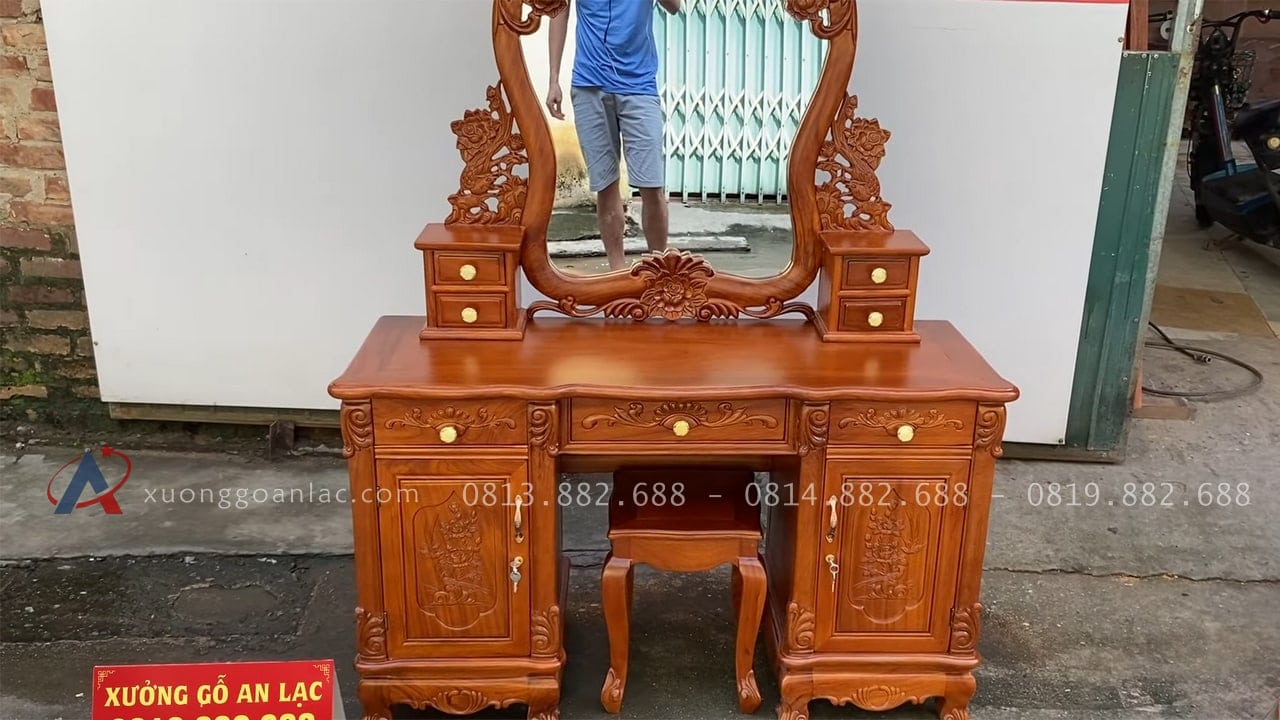 Combo bàn phấn hoa hồng và đồng hồ tứ trụ vát gỗ hương đá cao cấp 4 khung gương tạo hình độc đáo