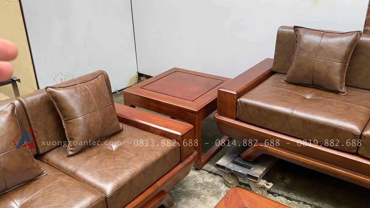 Combo sofa chân vát chéo kèm bộ đệm da Italia cao cấp và bộ bàn ghế ăn sồi hiện đại (Anh Dũng, Đà Nẵng) 54 đôn góc gỗ sồi