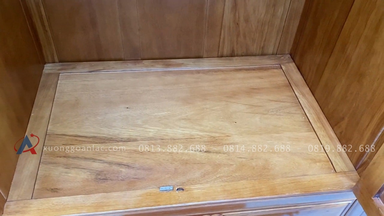 Combo tủ áo và giường ngủ gỗ gõ đỏ hàng đặt dày dặn 57 Lòng tủ rộng rãi có chia đợt