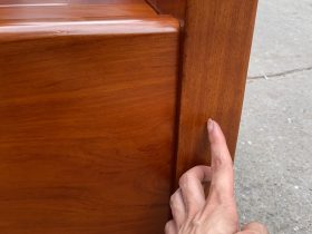 Giường hồng chim vách trám gỗ gõ đỏ 23 chân giường liền khối dày dặn chắc chắn
