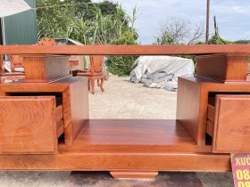 Mẫu kệ tivi 2 tầng 4 ngăn kéo 2m50 gỗ hương đá hiện đại (Anh Thành - Hà Nội) 11 vị trí trung tâm kệ để trống