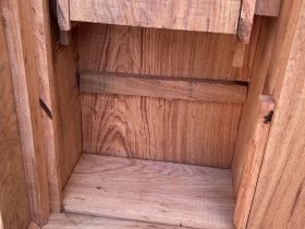 Hình ảnh chân thực bản mộc thô 2 bộ sofa đùi gà gỗ hương đá 37 mặt dưới tab ngăn kéo