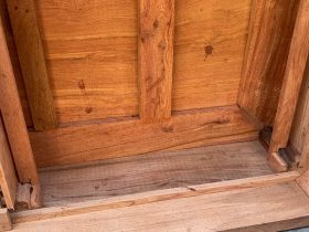 Hình ảnh chân thực bản mộc thô 2 bộ sofa đùi gà gỗ hương đá 38 mặt trong ngăn kéo bàn trà