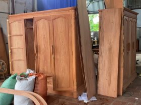 Nội thất phòng ngủ 15 bàn mộc của 2 chiếc tủ quần áo gỗ hương đá