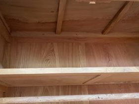 tủ quần áo có đợt ngang