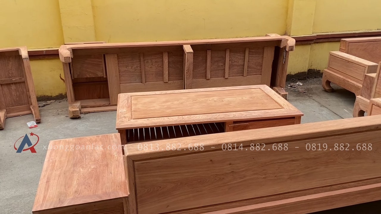 Mộc thô 2 bộ sofa chân hươu gỗ hương đá hàng đẹp sỉ đét 40 mặt bàn khung tranh ván liền