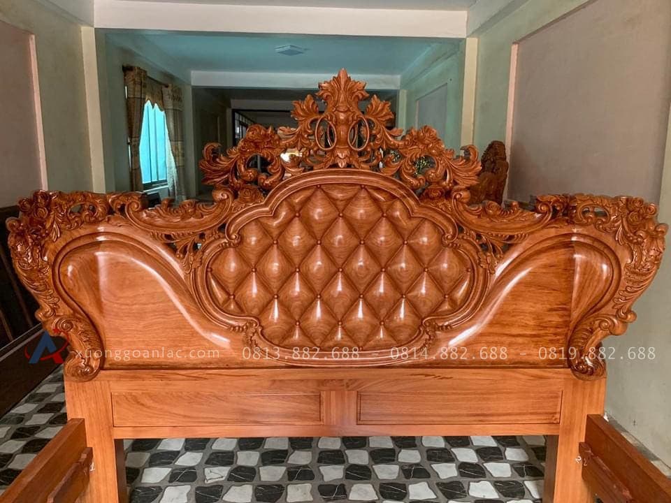 Hoàn Thiện giường louis hoàng gia gỗ hương đá 2 đầu giường cao đục tỉa hoa lá tây