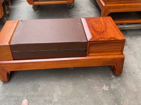 đôn con ngồi phụ