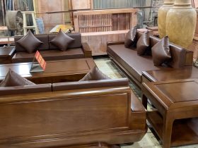 Bộ sofa chân chếch vát hàng đặt gỗ hương PU màu óc chó kèm bộ da đệm Hàn Quốc (Anh Thịnh - Hà Nam) 18 Mẫu sofa phòng khách phong cách hiện đại