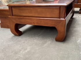 hệ chân hươu cong khỏe khoắn