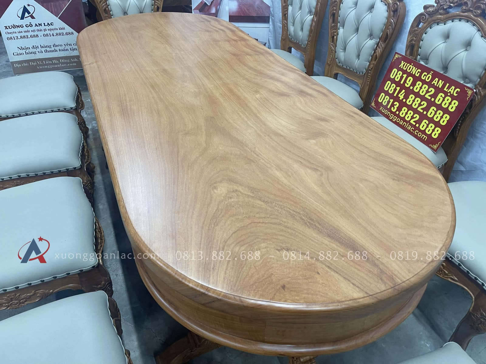 Bàn ăn bầu dục kết hợp 10 ghế bọc đệm gỗ gõ đỏ siêu vip (Chú Nghĩa - Hưng Yên) 19 bàn ăn bầu dục gỗ gõ đỏ