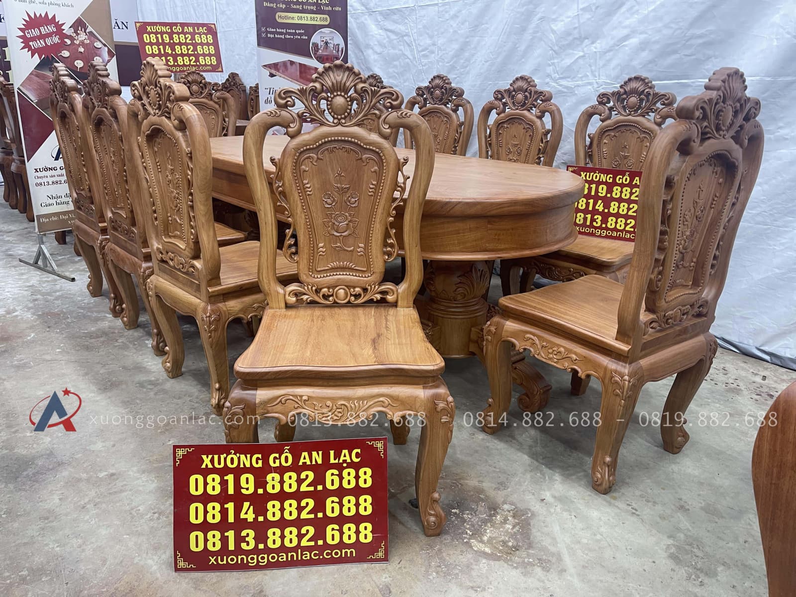 Bàn ăn tròn bầu dục cùng 10 ghế hồng hạt gỗ gõ đỏ (Anh Điền,Vĩnh Phúc) 22 ghế louis hồng hạt