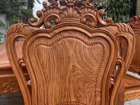 Bộ bàn ăn dài hoàng gia và 8 ghế louis gỗ hương đá cao cấp (Chú Nghị, Bắc Giang) 14 chương ghế đục hoa lá tây