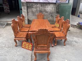Bộ bàn ăn hoàng gia cùng 8 ghế louis gỗ hương đá (Chú Mộc, Cao Bằng) 12 bộ bàn ghế ăn hoàng gia gỗ 8 ghế