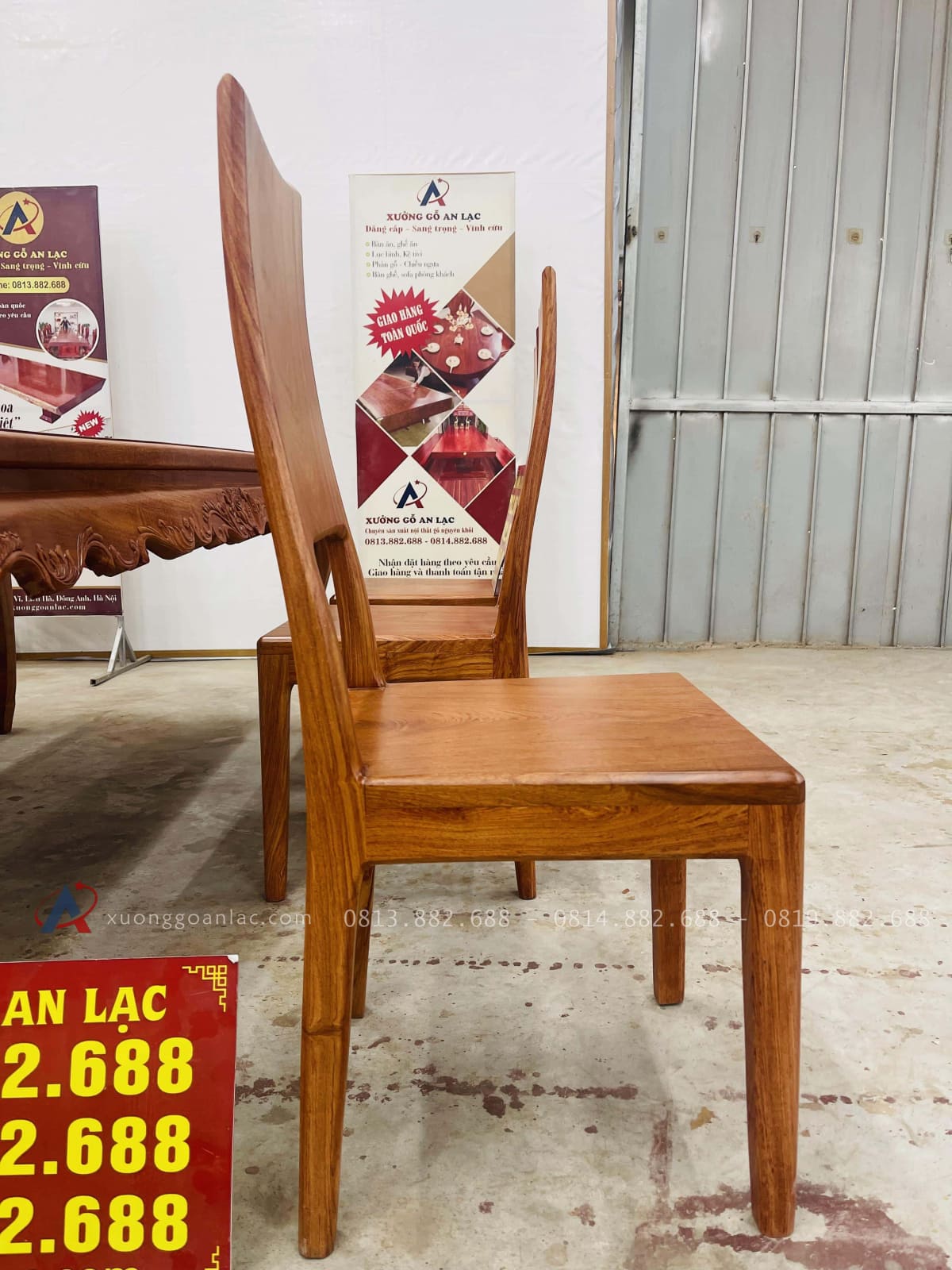 Bàn ăn hoàng gia kết hợp 6 ghế hiện đại gỗ hương đá (Anh Tân, Hải Dương) 23 mẫu ghế ăn hiện đại