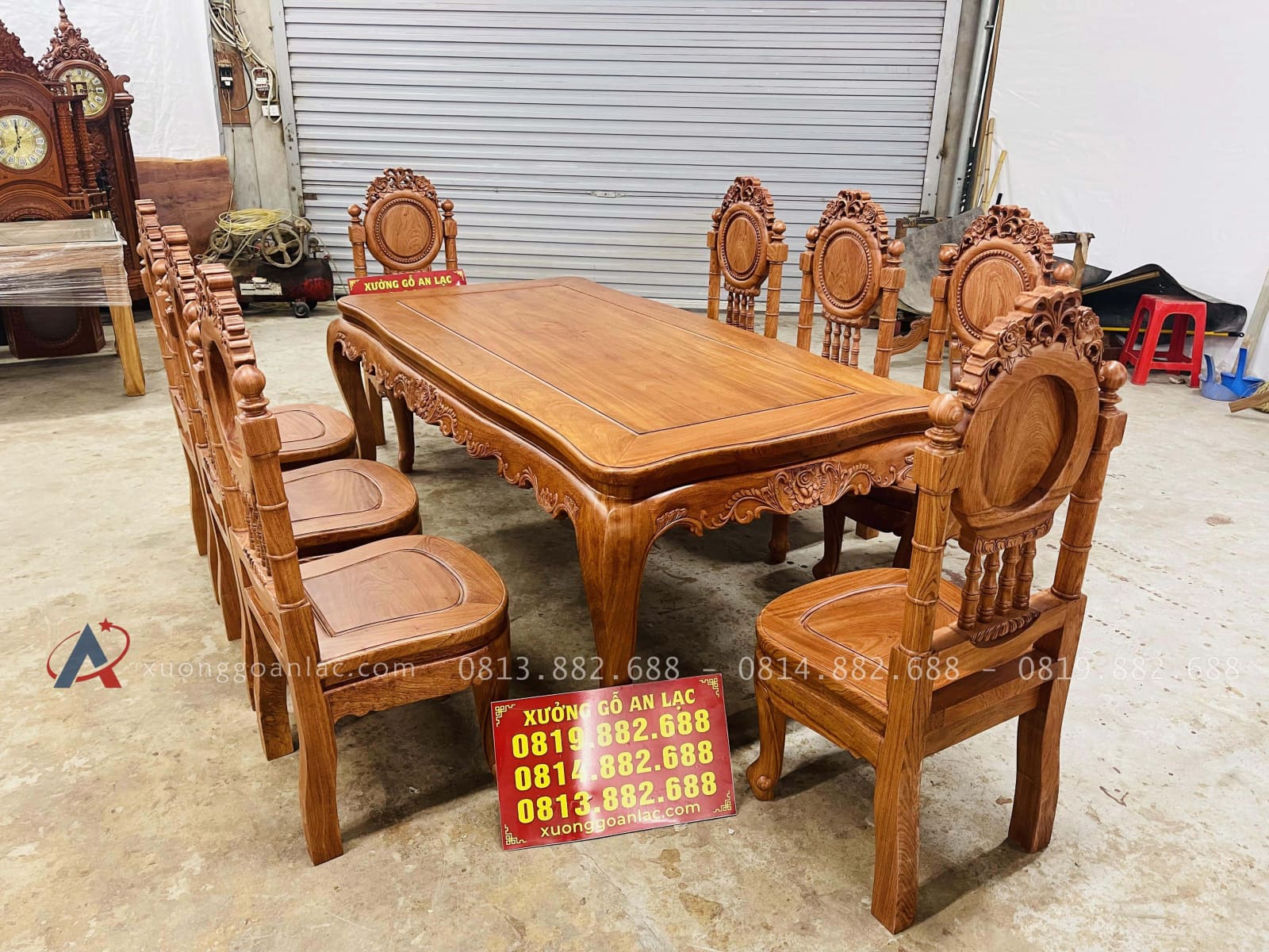 Bộ bàn ăn hoàng gia 8 ghế louis cổ điển gỗ hương đá cao cấp (Chị Phương, Hà Nội) 22 bàn ăn hoàng gia 8 ghế louis cổ điển gỗ hương đá