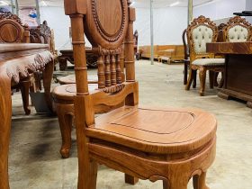 Bộ bàn ăn hoàng gia 8 ghế louis cổ điển gỗ hương đá cao cấp (Chị Phương, Hà Nội) 18 ghế ngồi cao 1m16