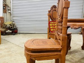 Bộ bàn ăn hoàng gia 8 ghế louis cổ điển gỗ hương đá cao cấp (Chị Phương, Hà Nội) 19 thiết kế chân sau liền vách