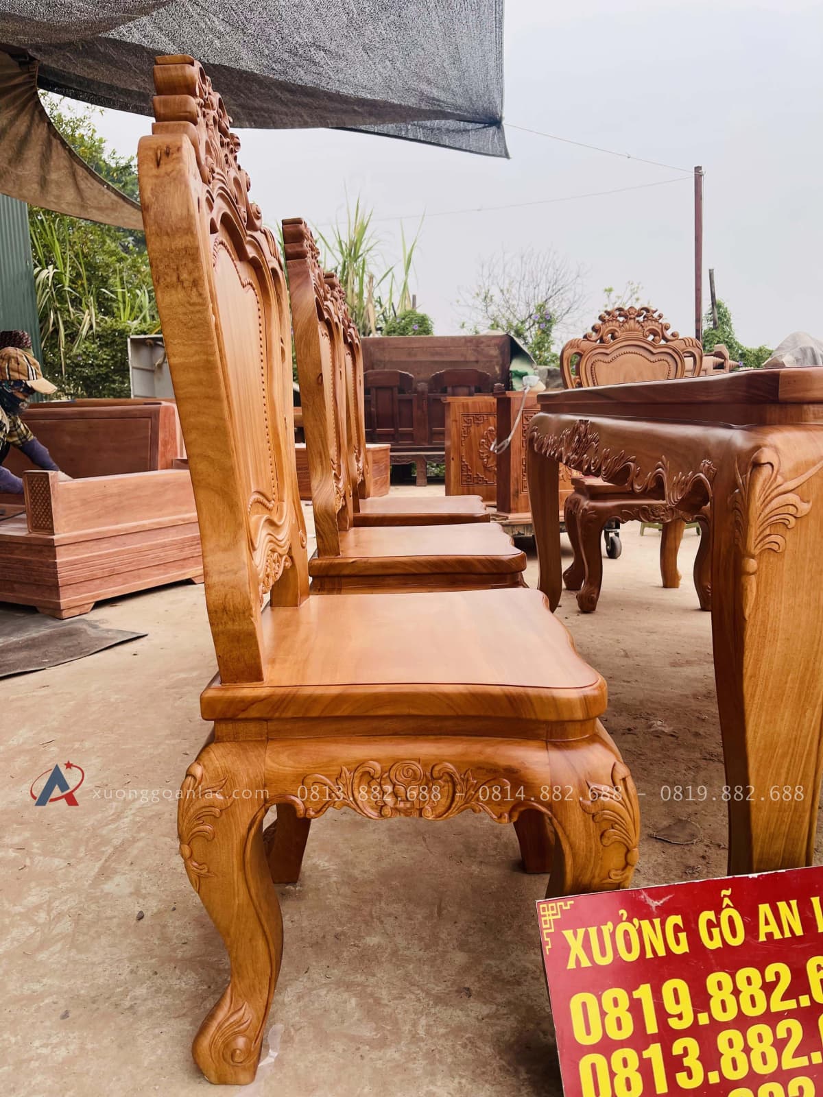 Bộ bàn ăn hoàng gia 8 ghế louis gỗ gõ đỏ cao cấp (Chị Ngọc, Hà Giang) 32 ghế louis gỗ gõ đỏ