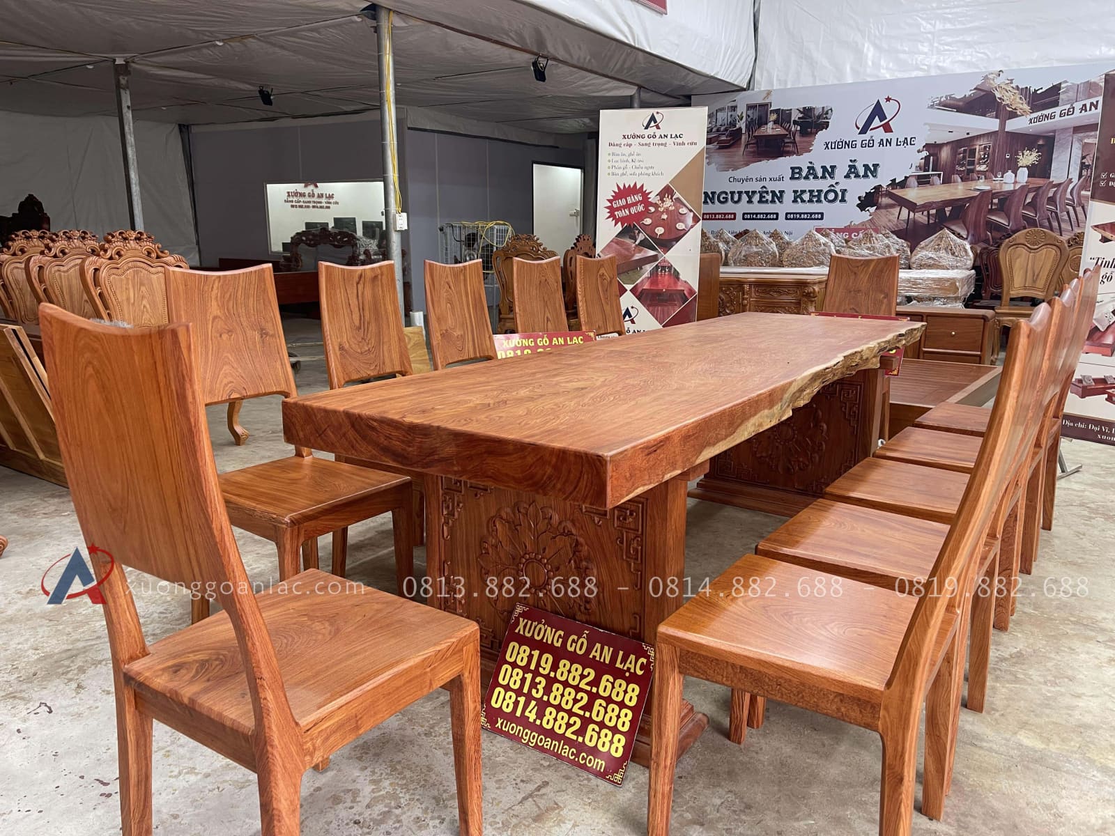 Bộ bàn ăn nguyên khối 2m74 và 12 ghế trơn hiện đại gỗ hương đá (Anh Nam, Ninh Bình) 20 bàn ăn nguyên khối 12 ghế trơn hiện đại gỗ hương