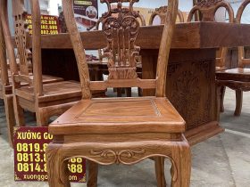Siêu phẩm bàn ăn nguyên khối 2m75 với 10 ghế cây đàn gỗ hương đá (Chú Kỷ, Hà Tĩnh) 12 ghế cây đàn gỗ hương đá
