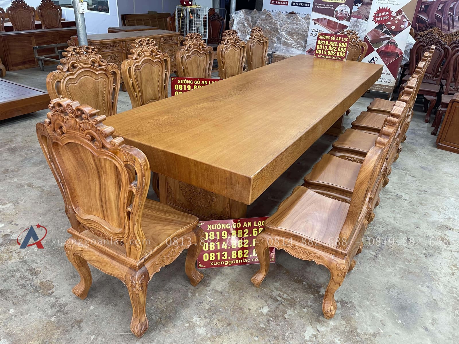 Bộ bàn ăn nguyên khối 355x107x15cm với 12 ghế louis gỗ gõ đỏ (Chị Hoa, Hải Phòng) 20 bàn ăn nguyên khối 12 ghế gỗ gõ đỏ siêu vip
