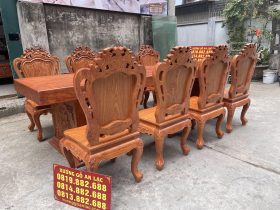 Bộ bàn ăn nguyên khối siêu vip cùng 8 ghế louis gỗ hương đá (Anh Tân, Vĩnh Phúc) 13 bộ bàn ăn 8 ghế louis