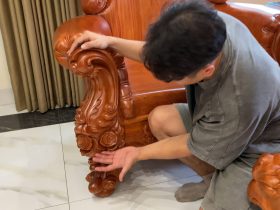 Bàn giao bàn ghế louis hoàng gia nguyên khối 10 món gỗ hương đá 17 chân ghế nguyên khối lá tây