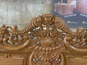 Mẫu bàn ghế louis hoàng gia gỗ gõ đỏ mặt tràn 4cm siêu vip 14 chương hoa hồng lá tây xoắn ốc
