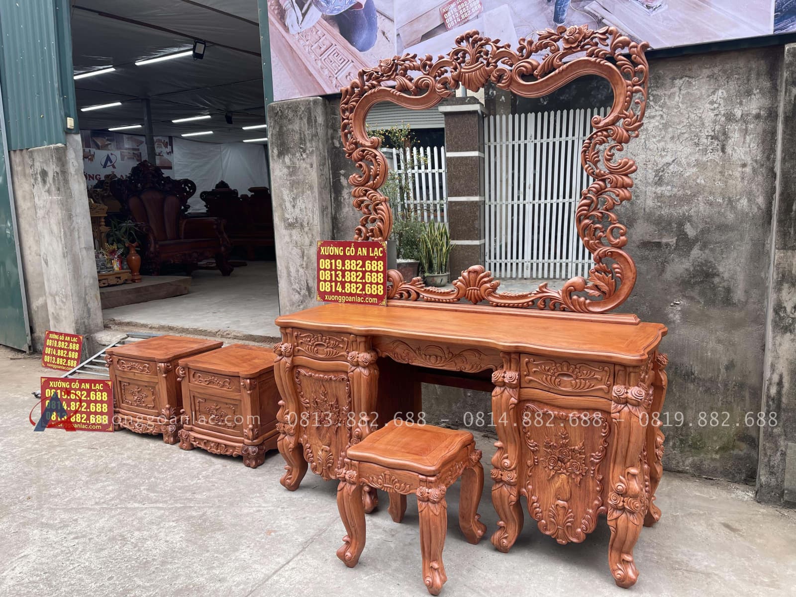 Bàn phấn hoàng gia louis và tab đầu giường gỗ hương đá 20 bàn phấn và tab đầu giường gỗ hương đá