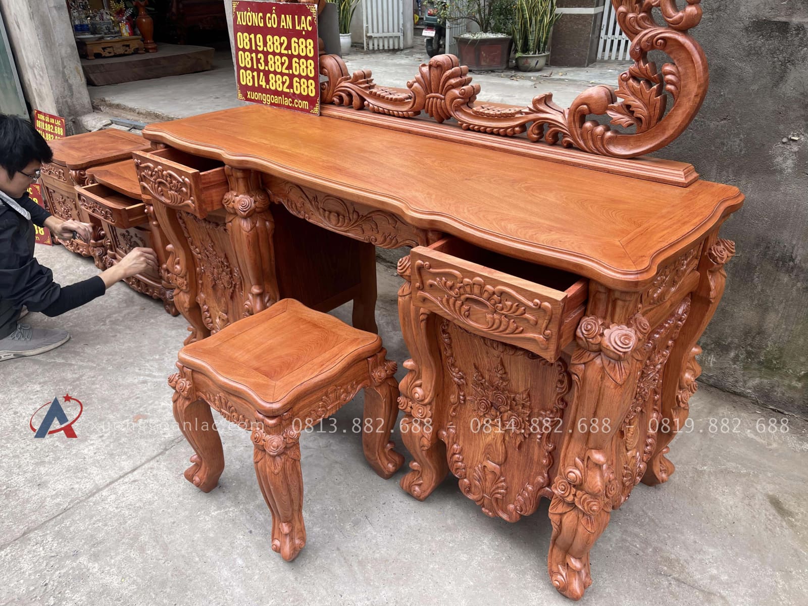 Bàn phấn hoàng gia louis và tab đầu giường gỗ hương đá 22 bàn trang điểm louis hoàng gia