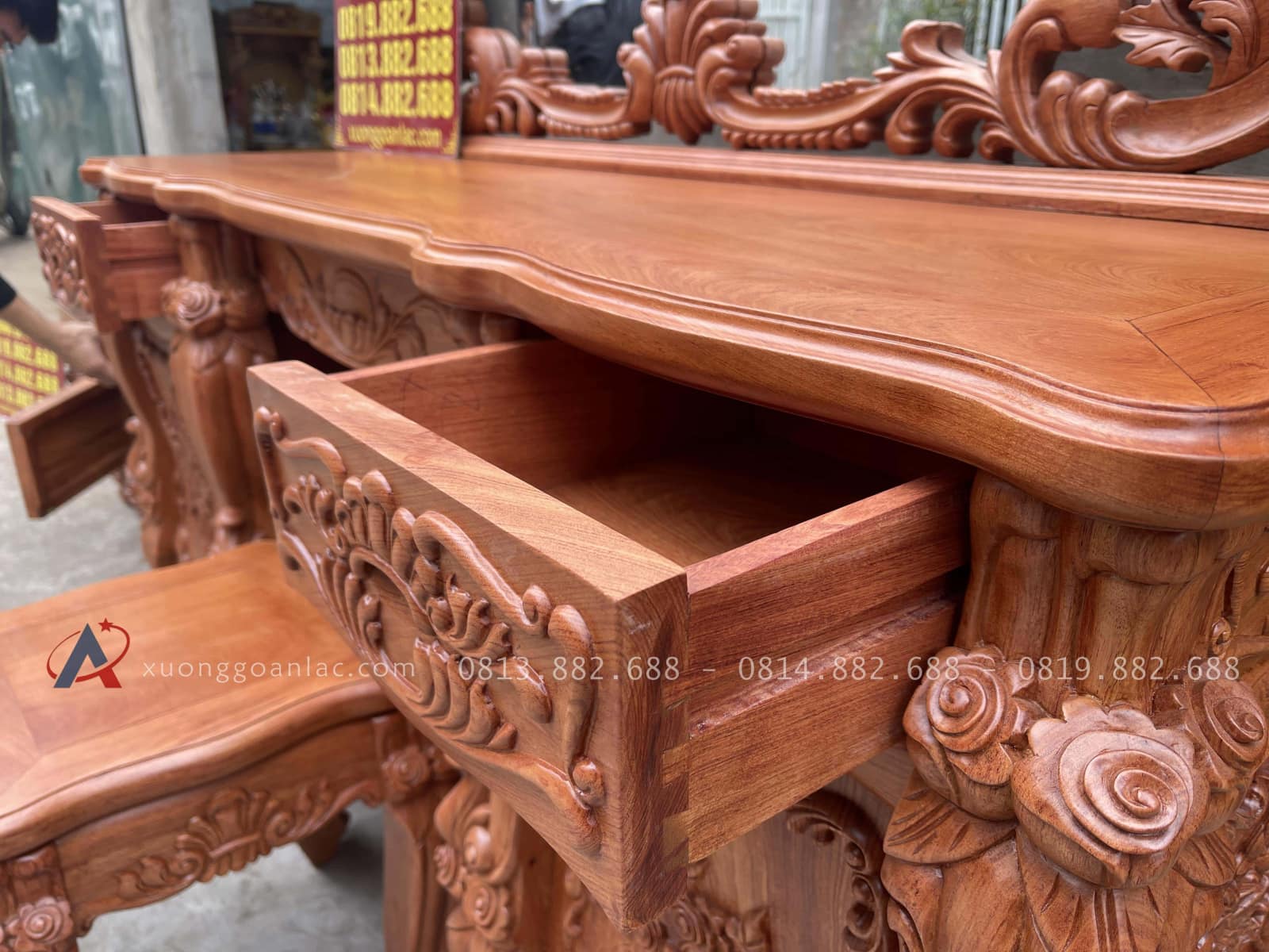Bàn phấn hoàng gia louis và tab đầu giường gỗ hương đá 6 thân bàn thiết kế ngăn kéo để đổ