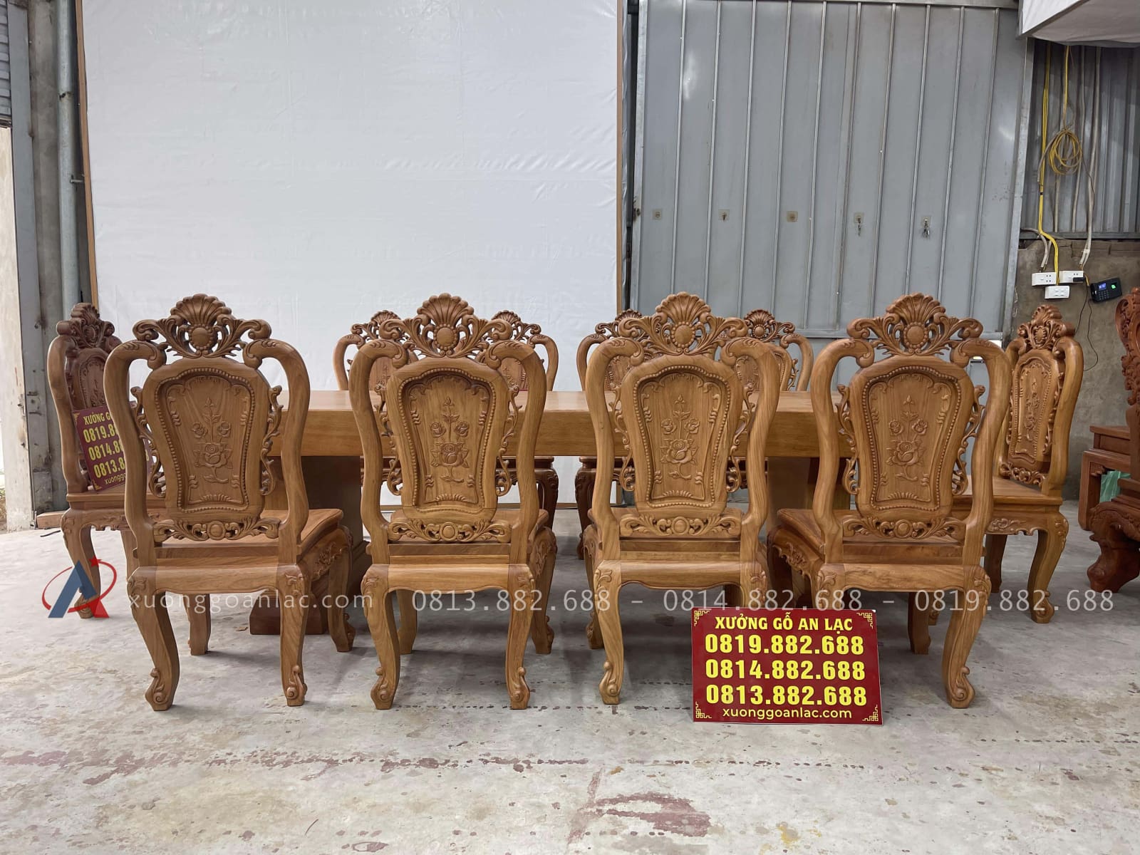 Bộ bàn ăn nguyên khối và 10 ghế hồng hạt gỗ gõ đỏ cao cấp (Chị Ngà, Ninh Bình) 21 bộ bàn ăn 10 ghế
