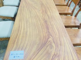 bàn ăn nguyên khối 3m05