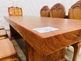 Mẫu bàn ăn nguyên khối kích thước 251x90x10cm siêu vip 8 mặt bàn nguyên khối dày 10p