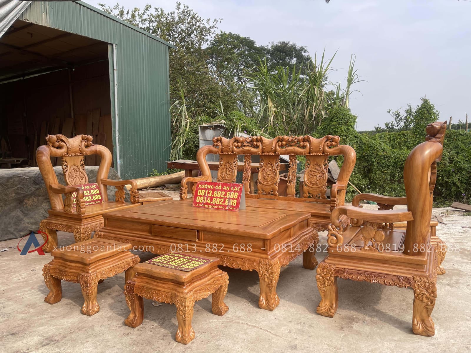 Những bộ bàn ghế phòng khách giá khoảng 30 triệu đồng 8 bàn ghế quốc đào 8 món gỗ gõ đỏ