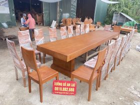 Siêu phẩm bàn ăn nguyên khối cùng 20 ghế hiện đại gỗ gõ đỏ cao cấp (Chú Hưng,Thái Bình) 12 mẫu bàn ăn 20 ghế