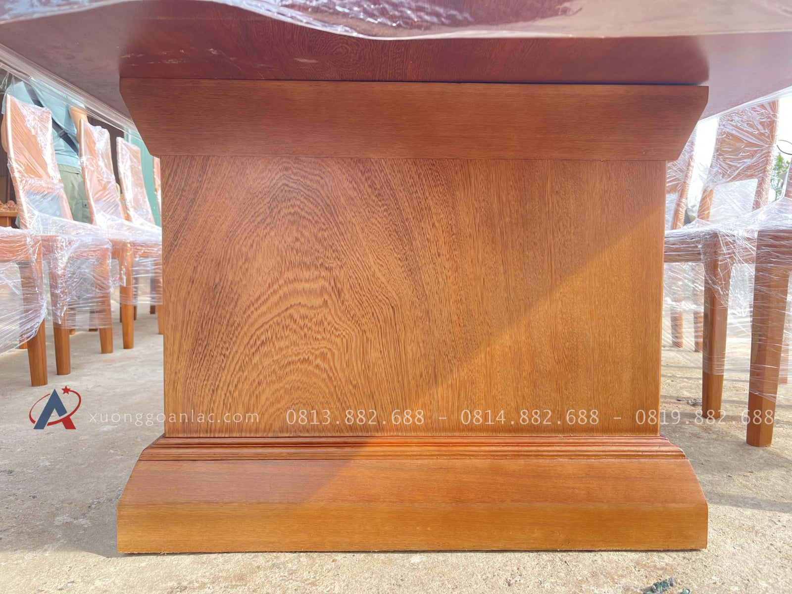 Siêu phẩm bàn ăn nguyên khối cùng 20 ghế hiện đại gỗ gõ đỏ cao cấp (Chú Hưng,Thái Bình) 26 thiết kế chân bàn bản lớn