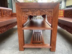 chân bàn kẻ 13 chỉ với yếm đục tỉa tinh xảo