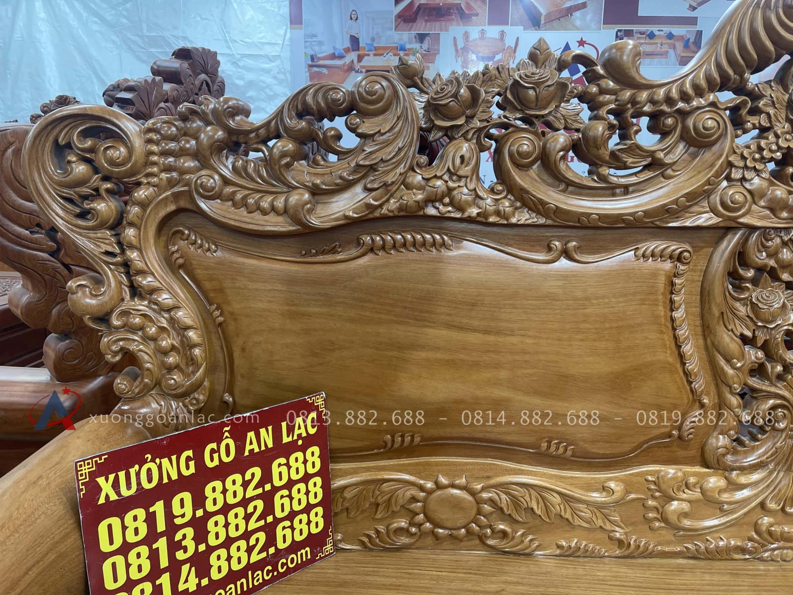 Trọn bộ hoàng gia louis 10 món chân 14 gỗ gõ đỏ ( Chú Kiên-Nghệ An) 31 vai ghế tạo hình hoa lá tây