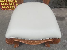 Mẫu ghế louis bọc đệm gỗ gõ đỏ cao cấp 23 mặt ngồi căng đệm da êm ái.