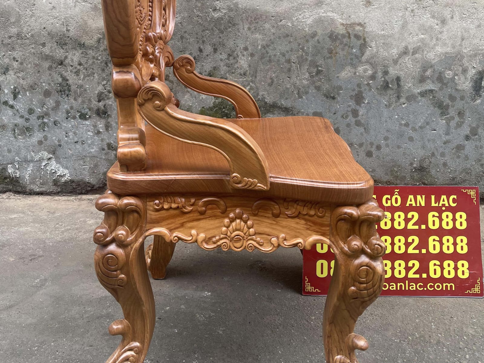 Siêu phẩm ghế ăn hoàng gia vip 2 gỗ gõ đỏ cao cấp 39 ghế ăn đục thủ công