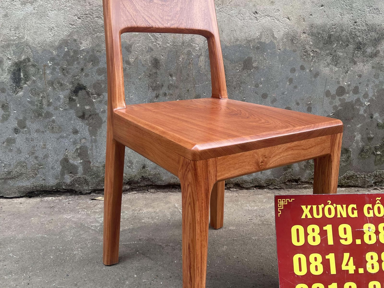 Mẫu ghế ăn Vách lửng hiện đại gỗ hương đá cao cấp 29 ghế ăn lưng tựa cao không tay