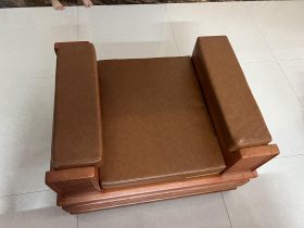 đôn ngồi kèm đệm