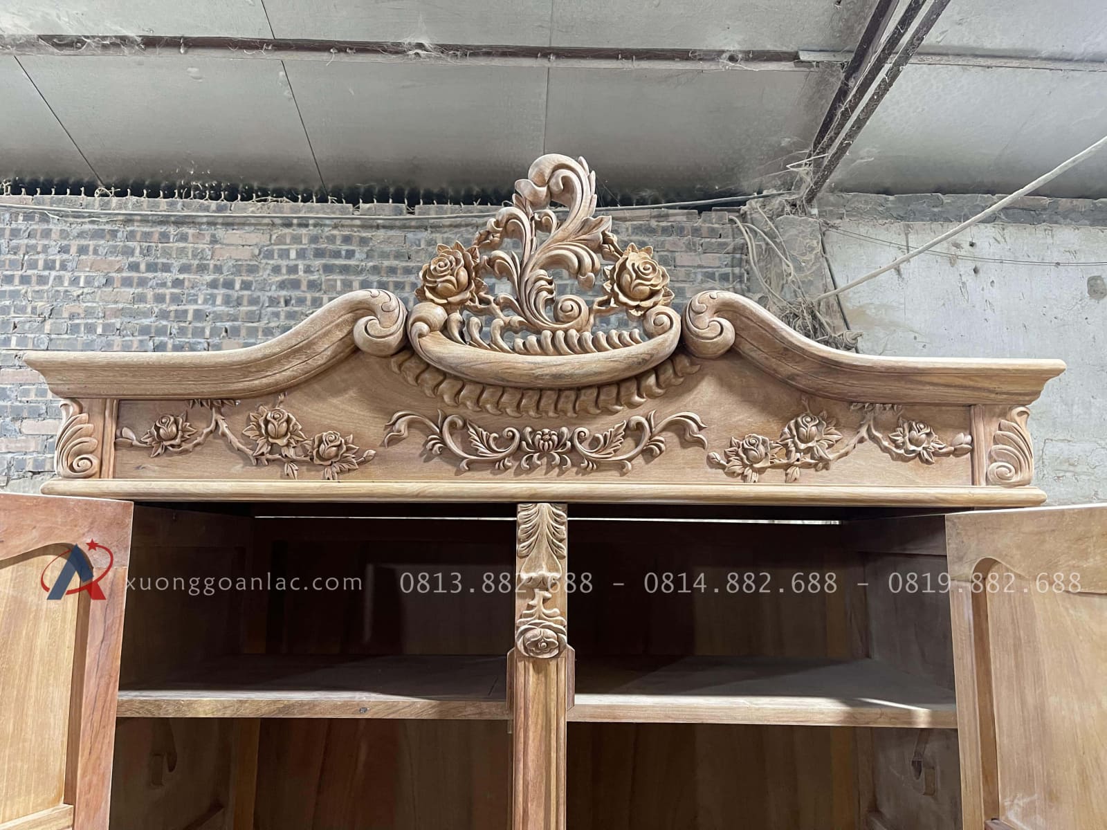Bản mộc tủ quần áo phòng ngủ gỗ gõ đỏ cao cấp 19 chương tủ đục hoa hồng lá tây